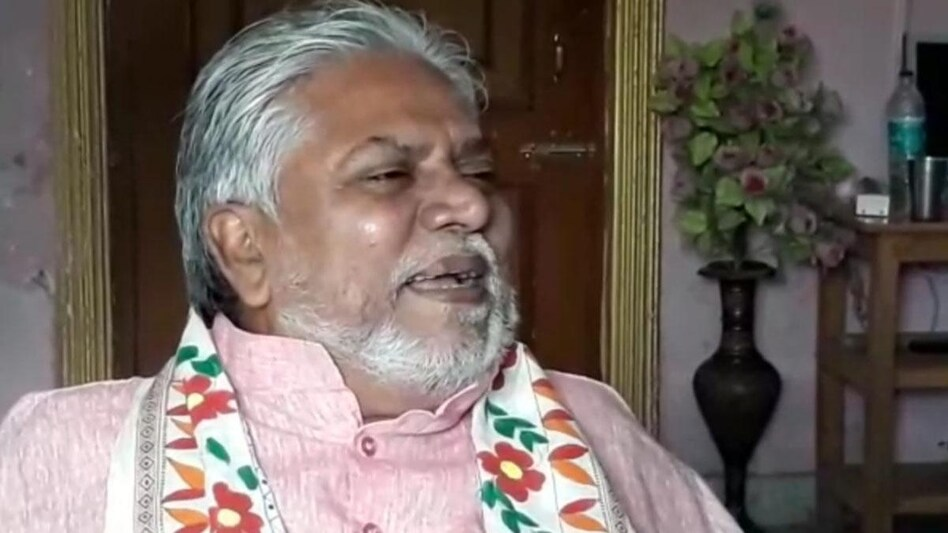 Deputy Mayor got angry on Minister Prem Kumar