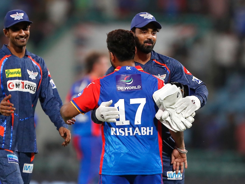 Delhi defeated Lucknow by 6 wickets