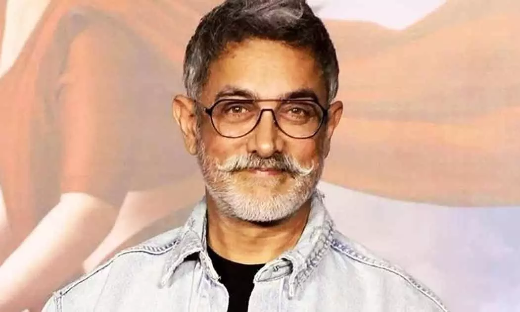 A team of 25 IPS officers suddenly reached Aamir Khan's hous...