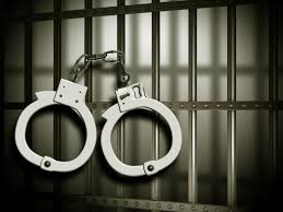 3 arms suppliers arrested while buying and selling weapons