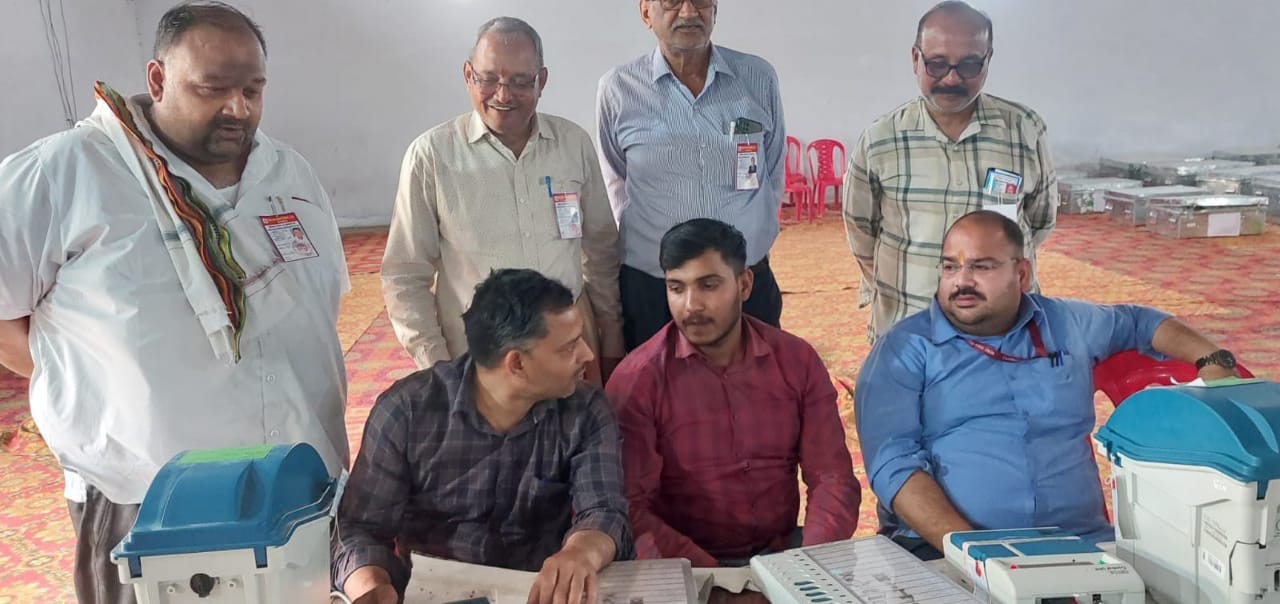 Mock poll of EVM machines took place at the warehouse