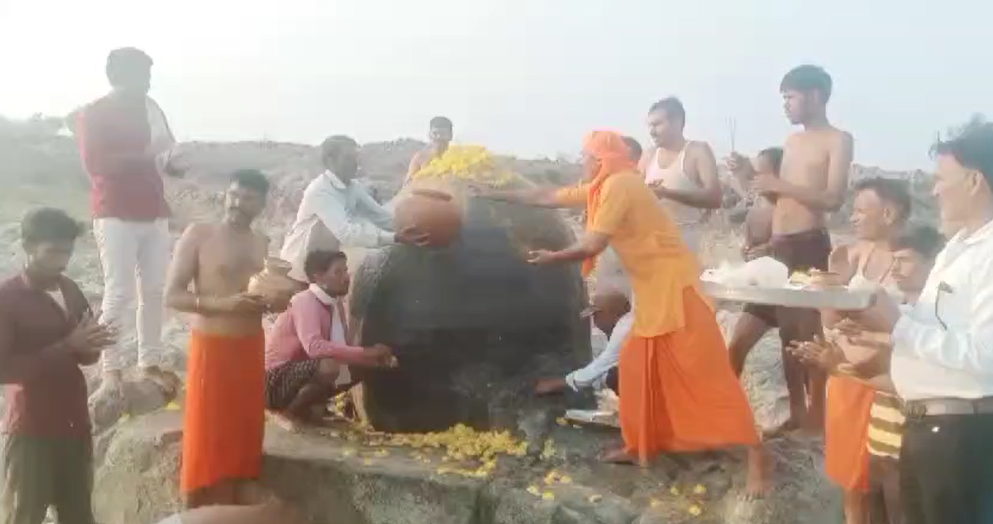 Dhar Mahadev was seen in the Singh river after 52 years