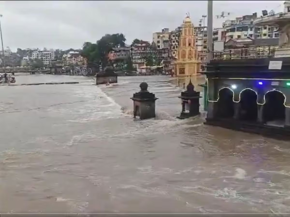 Flood in Nashik and Pune