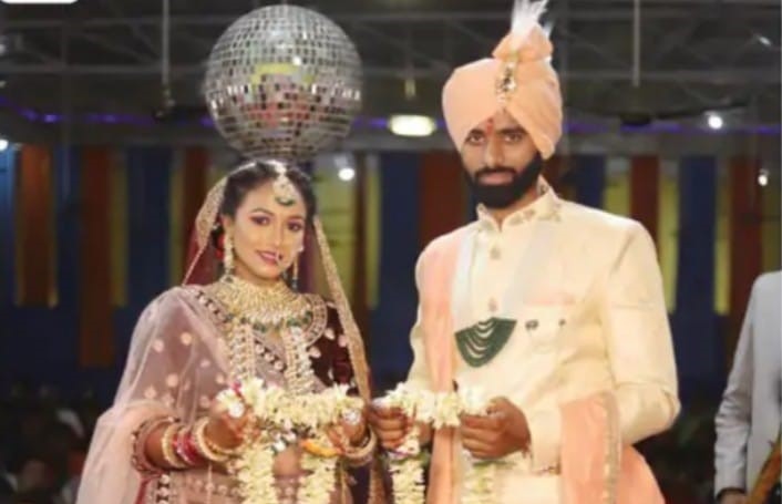 She wanted to become a teacher, looked for a teacher groom, but died