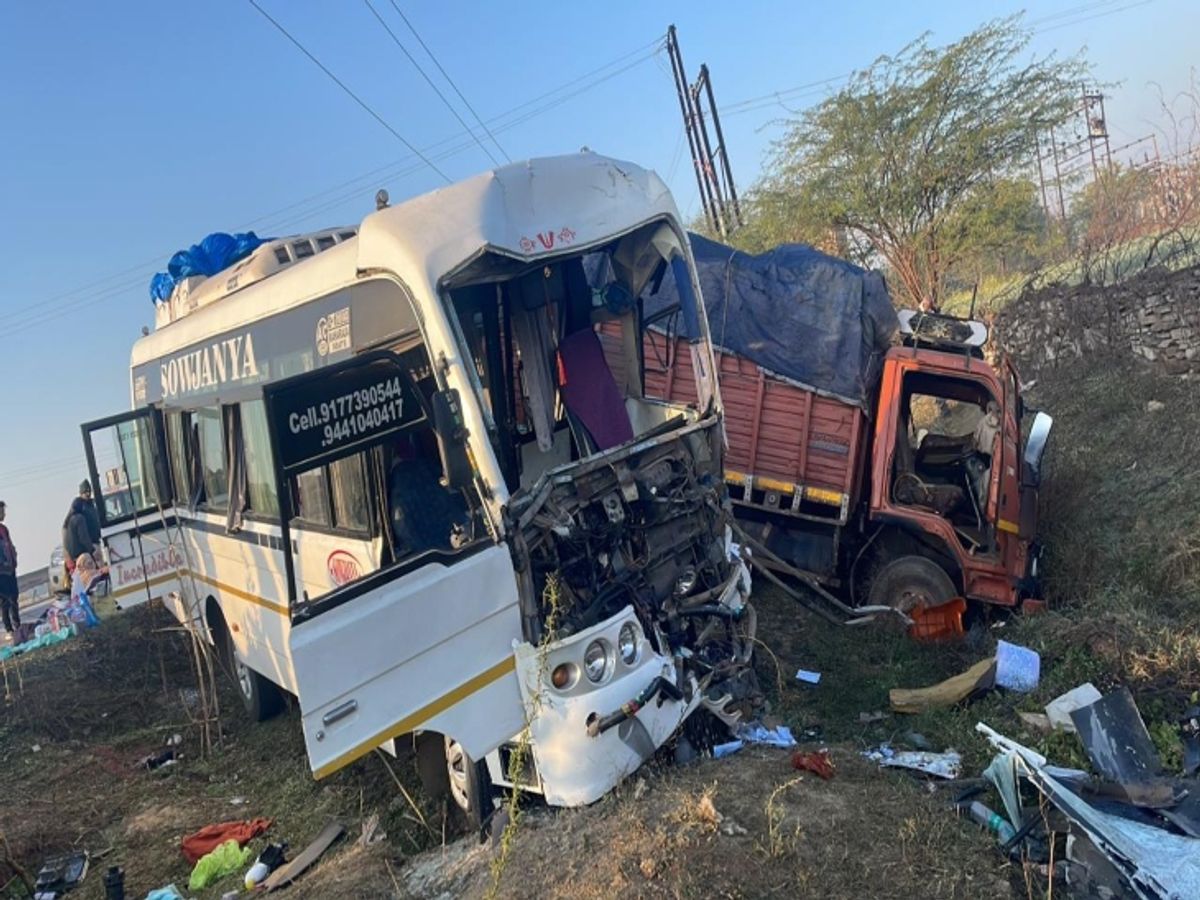 Horrific road accident in Gwalior