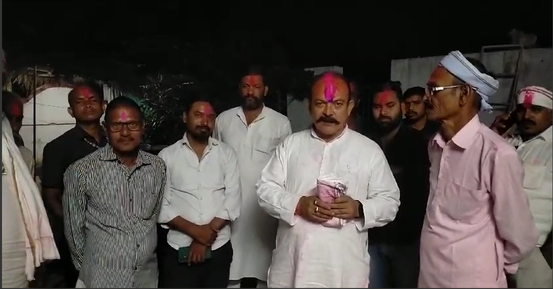 Congress candidate Natiraja did public relations in the wards of Khajuraho in Rajnagar of Chhatarpur