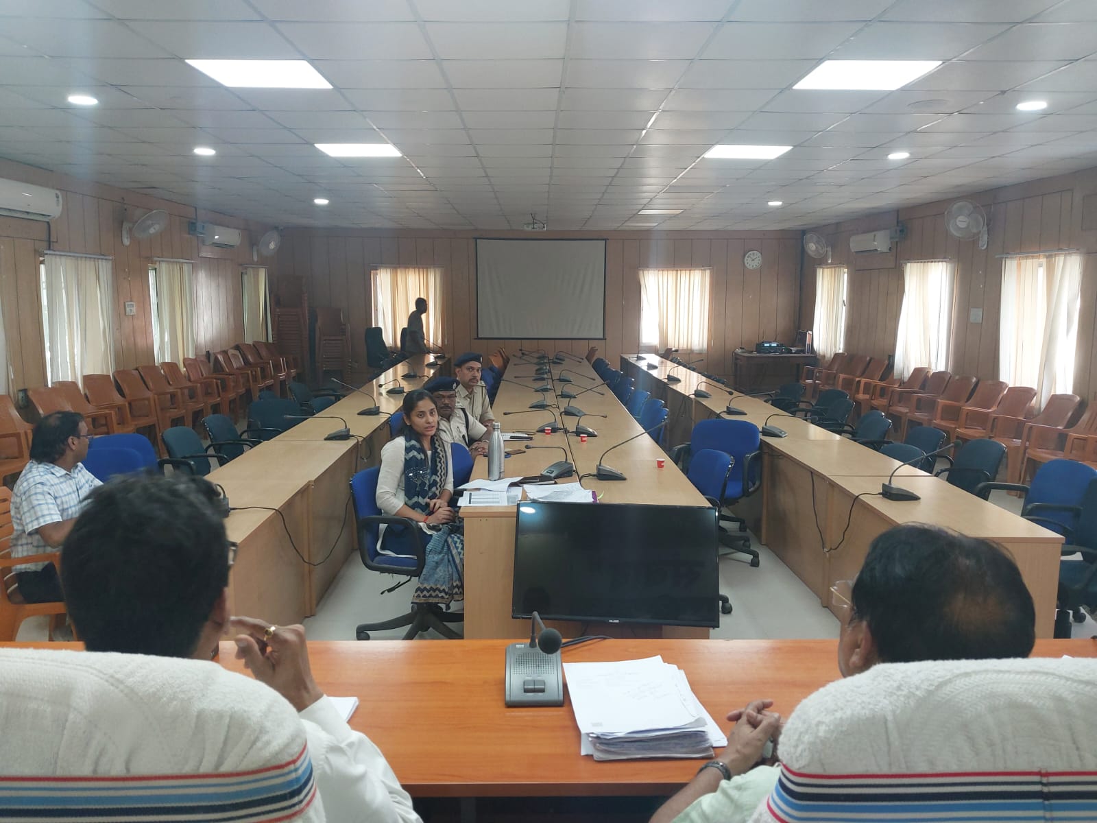 Review meeting of District Transport Office was organized in Shivhar