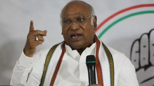 Kharge's statement on the President is shameful