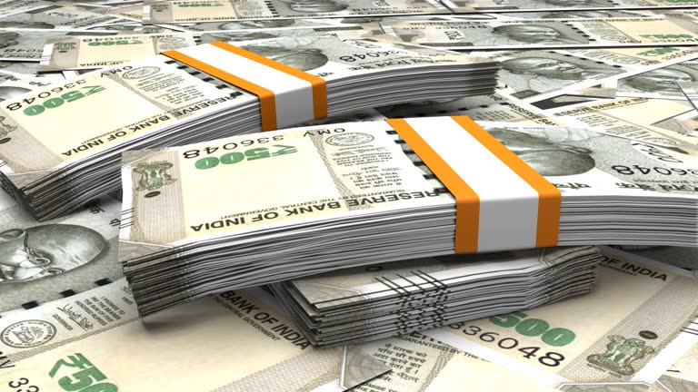 3 counterfeiters arrested with fake notes worth Rs 2 lakh in Motihari