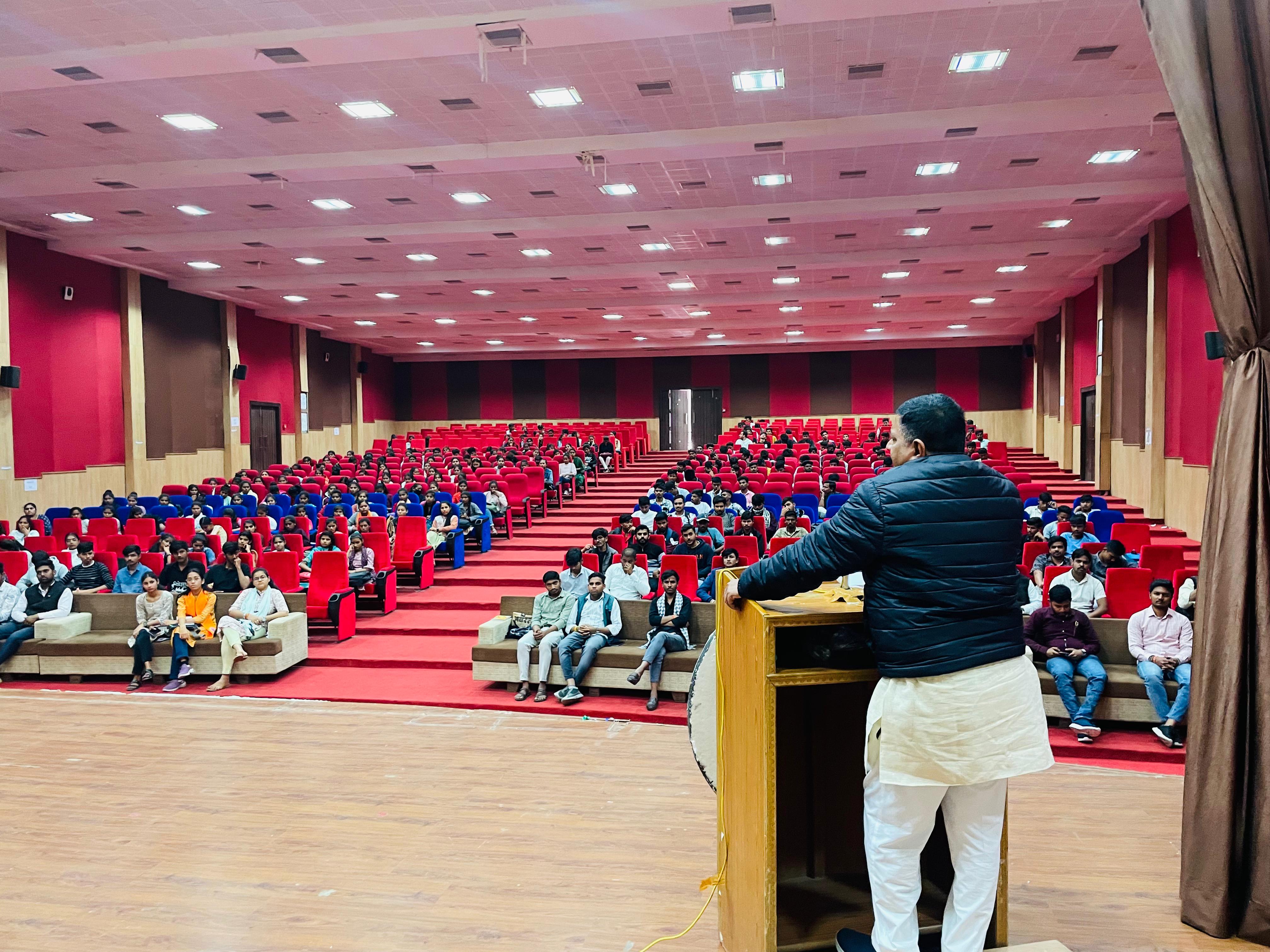 ABVP organized lecture on the birth anniversary of Swami Vivekananda