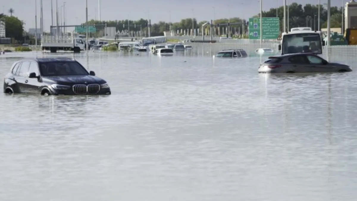 Flood like situation due to heavy rain in Dubai