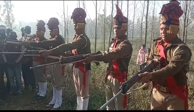 Constable Rajat's funeral took place in a sad atmosphere