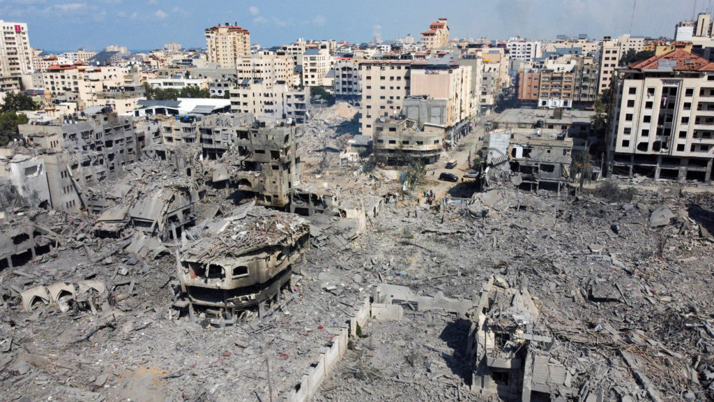 War continues between Hamas and Israel, more than 3000 people died