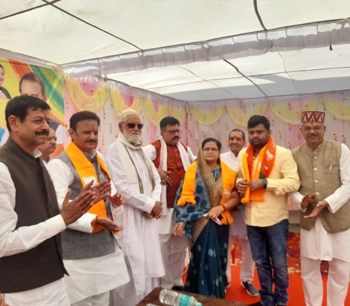 Santosh Chaurasia left 'Haath'