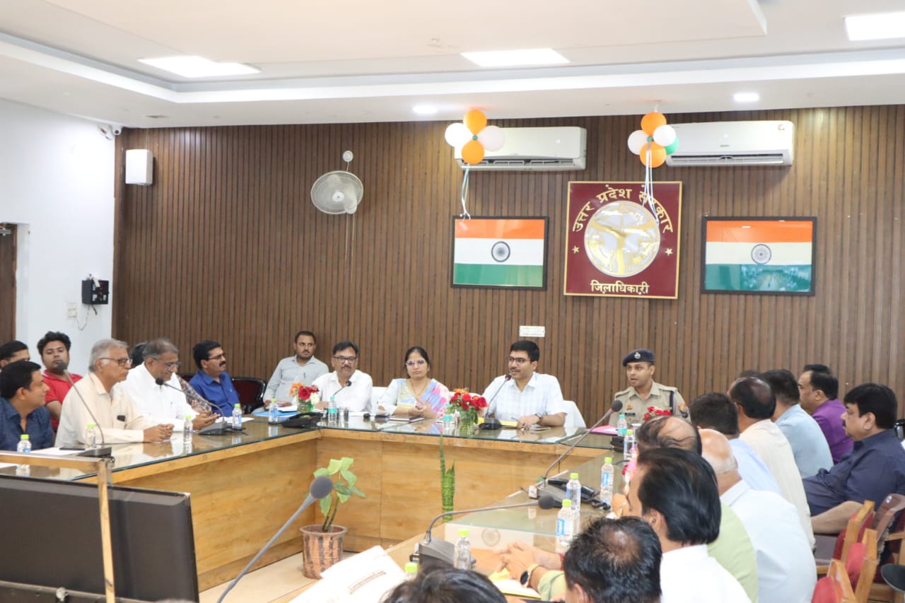 Problems of entrepreneurs and traders in Saharanpur should be resolved in a timely and quality manner: District Magistrate Manish Bansal