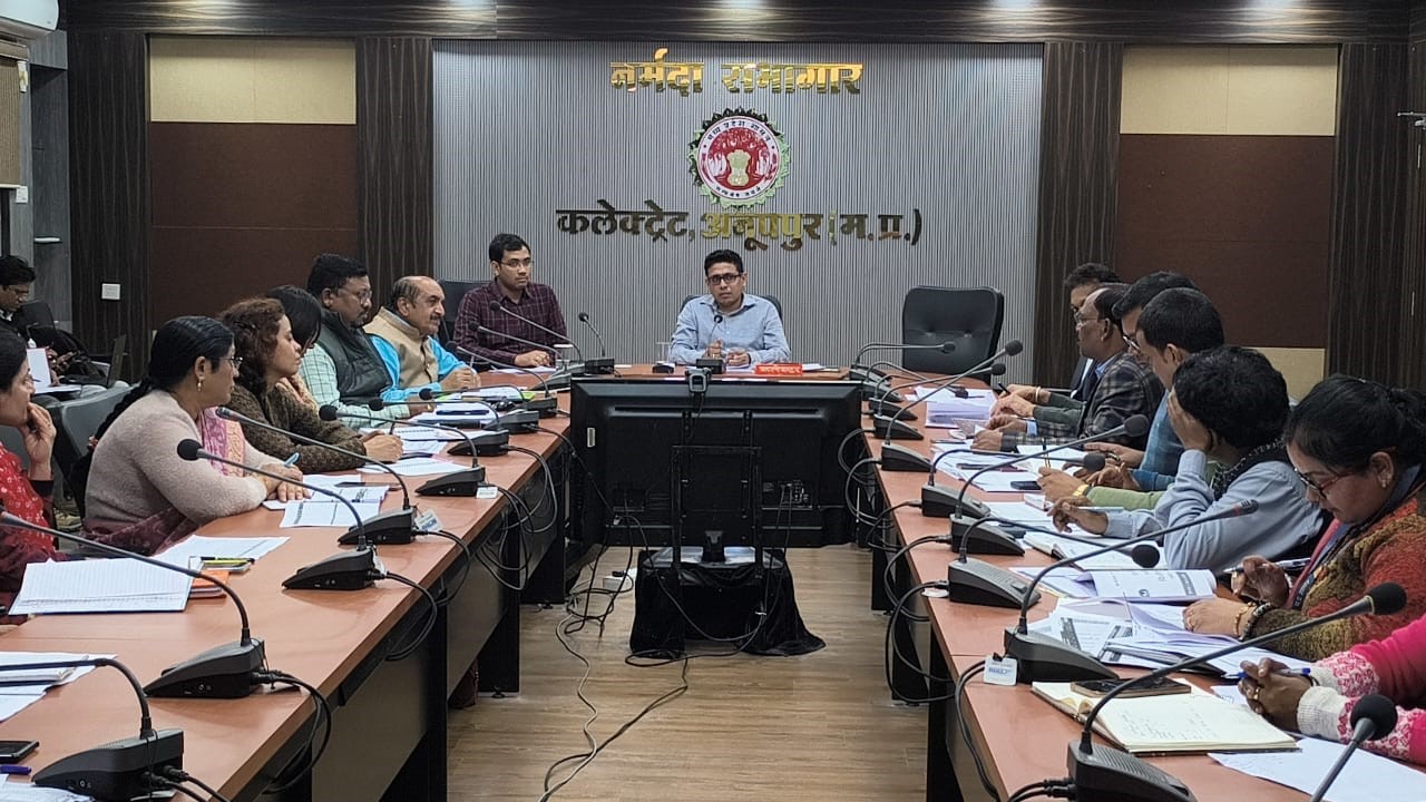 The field staff of the health department should actively implement schemes, programs and campaigns - Collector