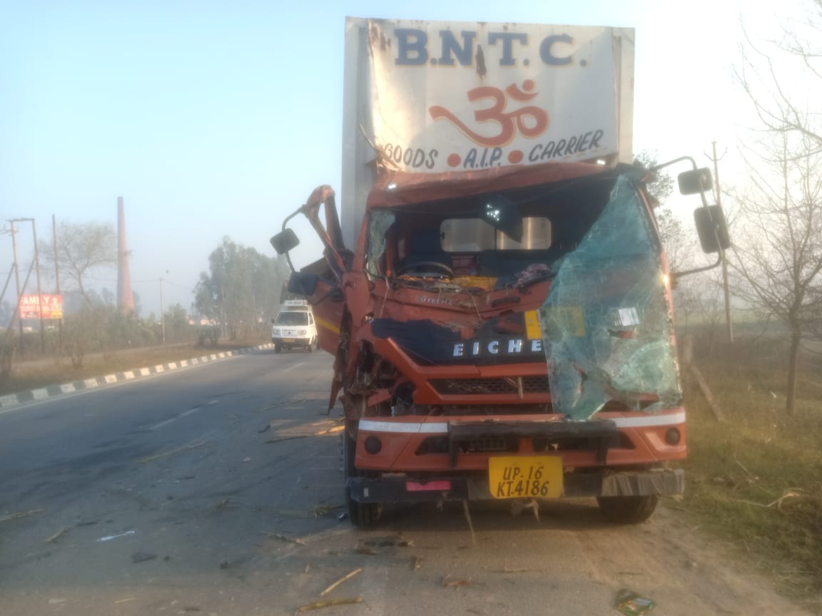 Road accident occurred on Gagalhedi-Muzaffarnagar State Highway