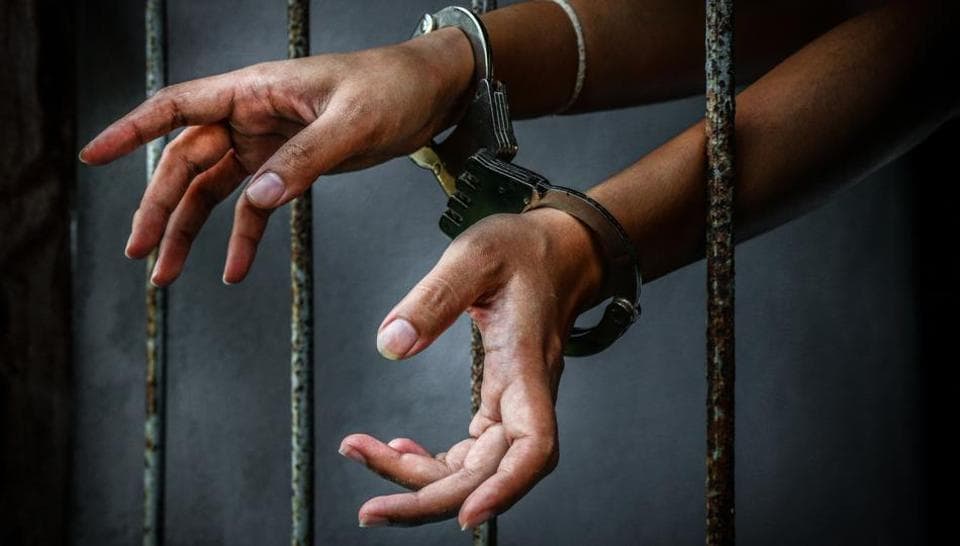 Action taken against ganja smuggler in Shajapur