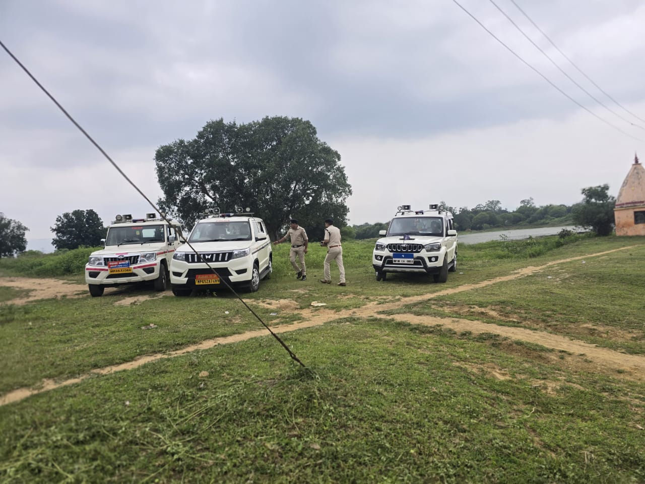 Deputy Inspector General of Police Shahdol Range did a surprise inspection of Thana Kotwali