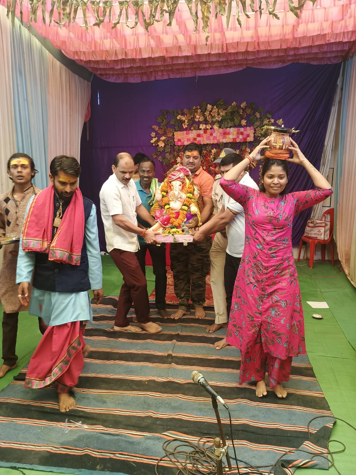 Ganpati Bappa Moraya, come early next year....