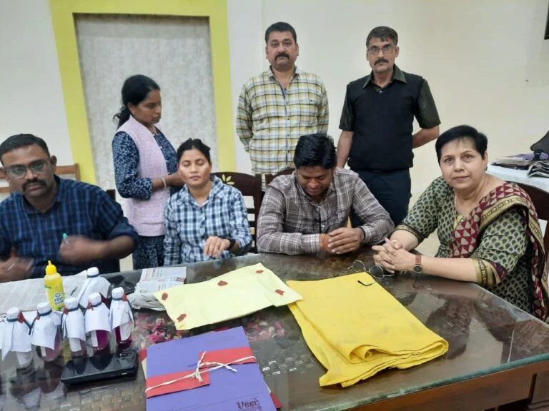 Was demanding a bribe of 3300 per month from Asha worker