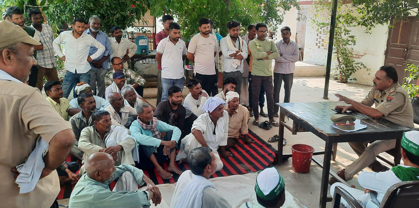 Angry family members and other villagers reached the police station and sat on a dharna as Sanjay Saini murder case was not solved even after many days