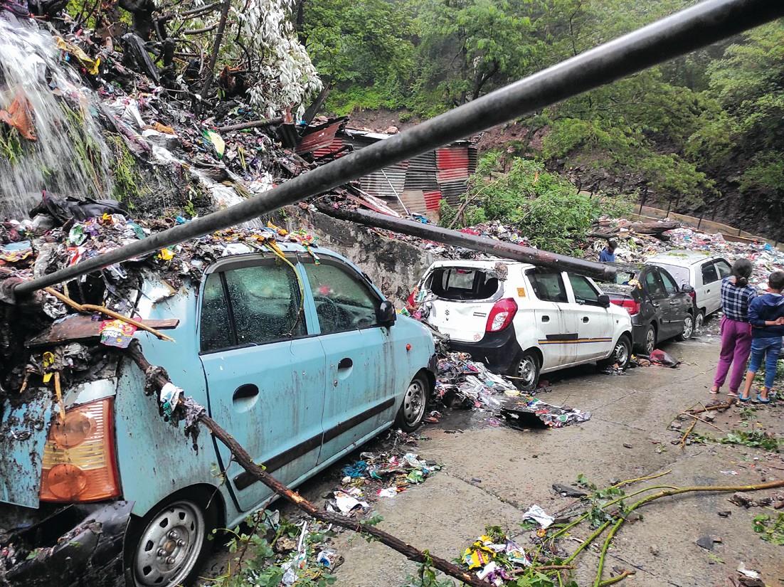 Monsoon reached Himachal: 6 killed, 124 roads closed includi...