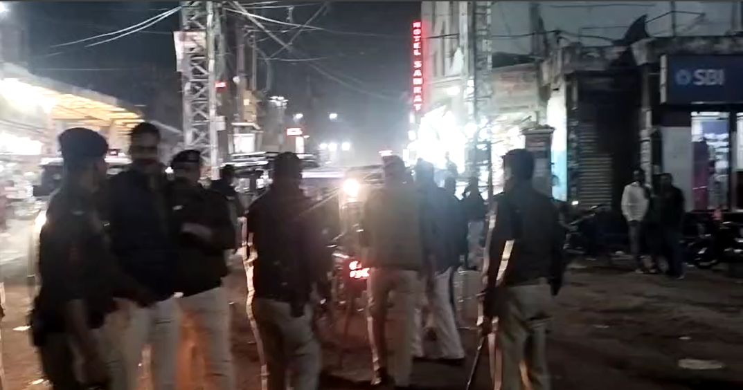 Katni police conducted flag march to control crime in the city